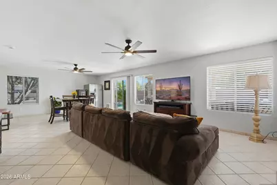 821 E Kesler Lane, Chandler, AZ 85225 - Photo 11