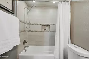 821 E Kesler Ln, Chandler, AZ 85225 - Photo 45