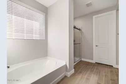 4662 N 178th Lane, Goodyear, AZ 85395 - Photo 11