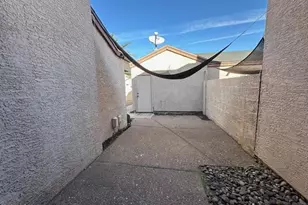 3301 E Kelton Ln, Phoenix, AZ 85032 - Photo 23