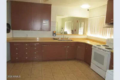 901 E University Drive, Mesa, AZ 85203 - Photo 9