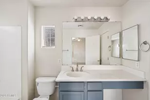 1332 E Dunbar Dr, Phoenix, AZ 85042 - Photo 27