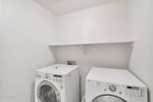 1332 E Dunbar Dr, Phoenix, AZ 85042 - Photo 23