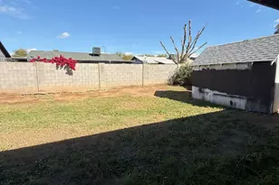 7208 W Mulberry Dr, Phoenix, AZ 85033 - Photo 11