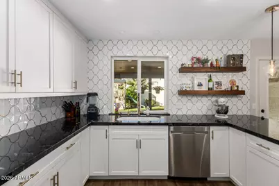 1500 E Edgewater Drive, Tempe, AZ 85283 - Photo 9