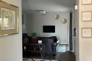 1053 E Alameda Dr, Tempe, AZ 85282 - Photo 11