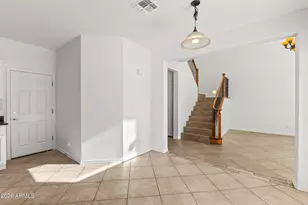 2535 W Lucia Dr, Phoenix, AZ 85085 - Photo 7