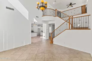 2535 W Lucia Dr, Phoenix, AZ 85085 - Photo 9