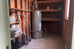 2301 E Laurel Ln, Phoenix, AZ 85028 - Photo 25