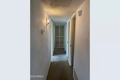 2301 E Laurel Lane, Phoenix, AZ 85028 - Photo 15