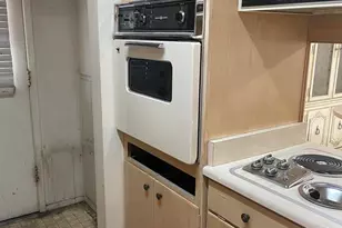 2301 E Laurel Ln, Phoenix, AZ 85028 - Photo 5