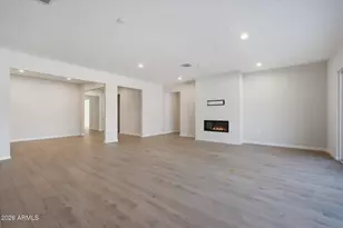 17033 N 51st Wy, Scottsdale, AZ 85254 - Photo 5