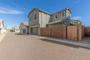 14223 W Bronco Trl, Surprise, AZ 85387 - Photo 33