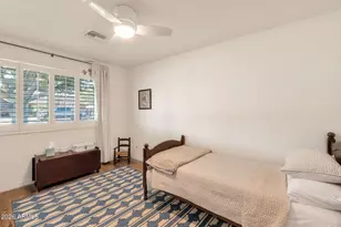 3730 E Mercer Ln, Phoenix, AZ 85028 - Photo 13