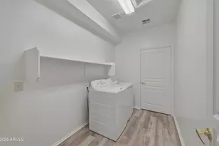 955 E Knox Rd, Chandler, AZ 85225 - Photo 19