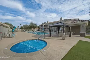 955 E Knox Rd, Chandler, AZ 85225 - Photo 27