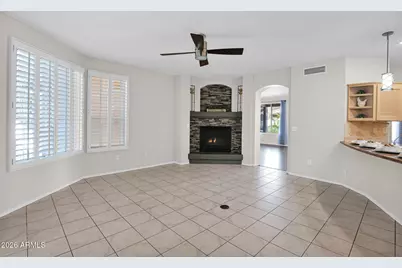 5876 W Cielo Grande Drive, Glendale, AZ 85310 - Photo 9