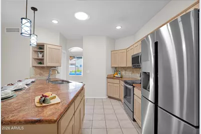 5876 W Cielo Grande Drive, Glendale, AZ 85310 - Photo 13