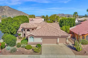 5876 W Cielo Grande Dr, Glendale, AZ 85310 - Photo 41