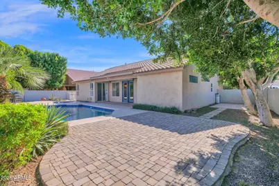 5876 W Cielo Grande Drive, Glendale, AZ 85310 - Photo 37