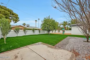 8444 E Bonita Dr, Scottsdale, AZ 85250 - Photo 35