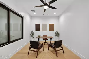 4434 E Mitchell Dr, Phoenix, AZ 85018 - Photo 27