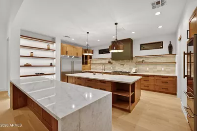 4434 E Mitchell Drive, Phoenix, AZ 85018 - Photo 3