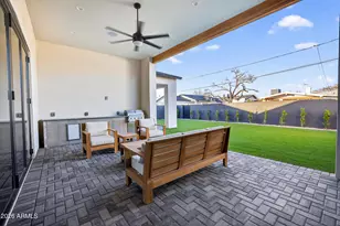 4434 E Mitchell Dr, Phoenix, AZ 85018 - Photo 31