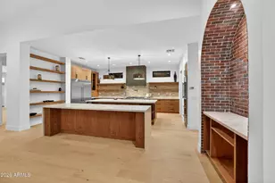 4434 E Mitchell Dr, Phoenix, AZ 85018 - Photo 11