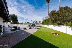 8714 E MacKenzie Dr, Scottsdale, AZ 85251 - Photo 5