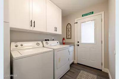 8714 E Mackenzie Drive, Scottsdale, AZ 85251 - Photo 31