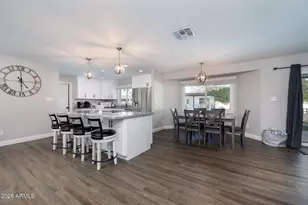 8714 E MacKenzie Dr, Scottsdale, AZ 85251 - Photo 7