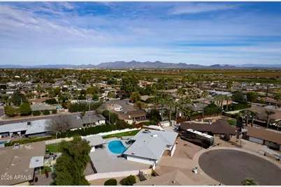 8714 E Mackenzie Drive, Scottsdale, AZ 85251 - Photo 33