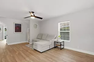 542 W Palm Ln, Phoenix, AZ 85003 - Photo 13