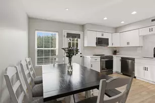 542 W Palm Ln, Phoenix, AZ 85003 - Photo 15