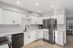 542 W Palm Ln, Phoenix, AZ 85003 - Photo 23