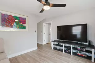 542 W Palm Ln, Phoenix, AZ 85003 - Photo 27