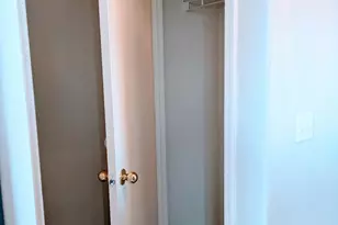 15440 W Mauna Loa Ln, Surprise, AZ 85379 - Photo 5