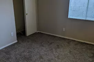 15440 W Mauna Loa Ln, Surprise, AZ 85379 - Photo 13