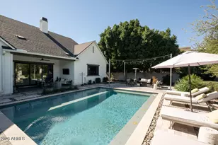 3226 E Glenrosa Ave, Phoenix, AZ 85018 - Photo 43