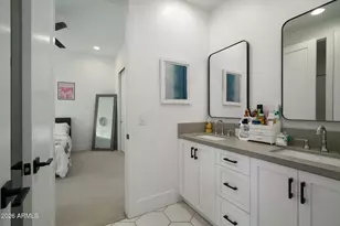 3226 E Glenrosa Ave, Phoenix, AZ 85018 - Photo 27