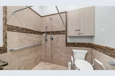 9900 E Luxury Assisted Living Boulevard, Scottsdale, AZ 85260 - Photo 49