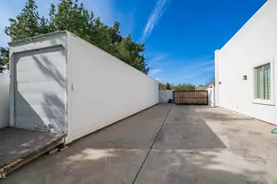 9900 E Luxury Assisted Living Blvd, Scottsdale, AZ 85260 - Photo 99