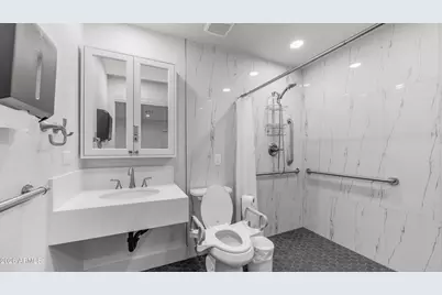 9900 E Luxury Assisted Living Boulevard, Scottsdale, AZ 85260 - Photo 59