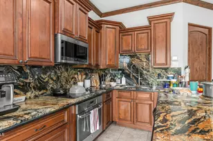 9900 E Luxury Assisted Living Blvd, Scottsdale, AZ 85260 - Photo 21