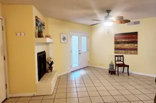 16402 N 31st St, Phoenix, AZ 85032 - Photo 3