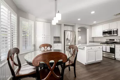 3254 E Washington Avenue, Gilbert, AZ 85234 - Photo 11