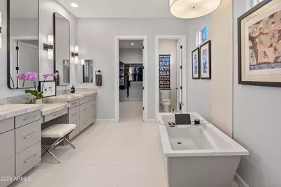 4445 N 29th Place, Phoenix, AZ 85016 - Photo 17