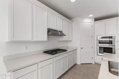 13411 W Rowel Road, Peoria, AZ 85383 - Photo 5