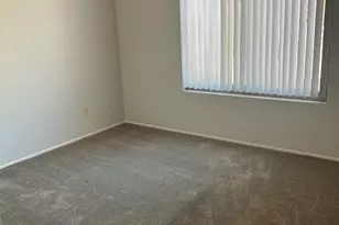 17952 N Peppermill Ln, Surprise, AZ 85374 - Photo 9